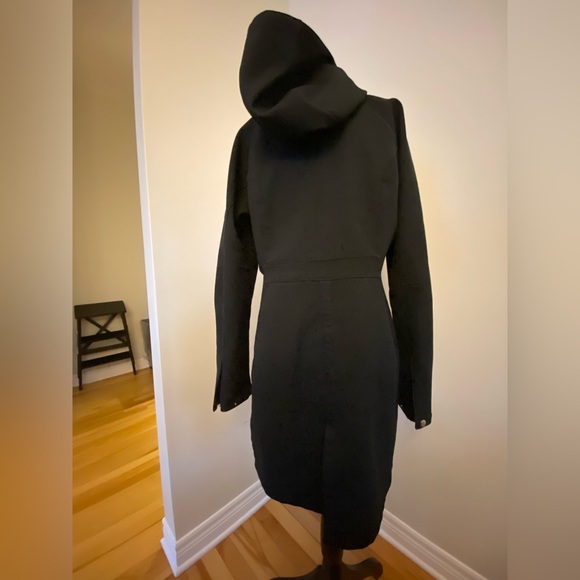 Columbia Jacket perfect for Spring & Fall! - Picture 4 of 7